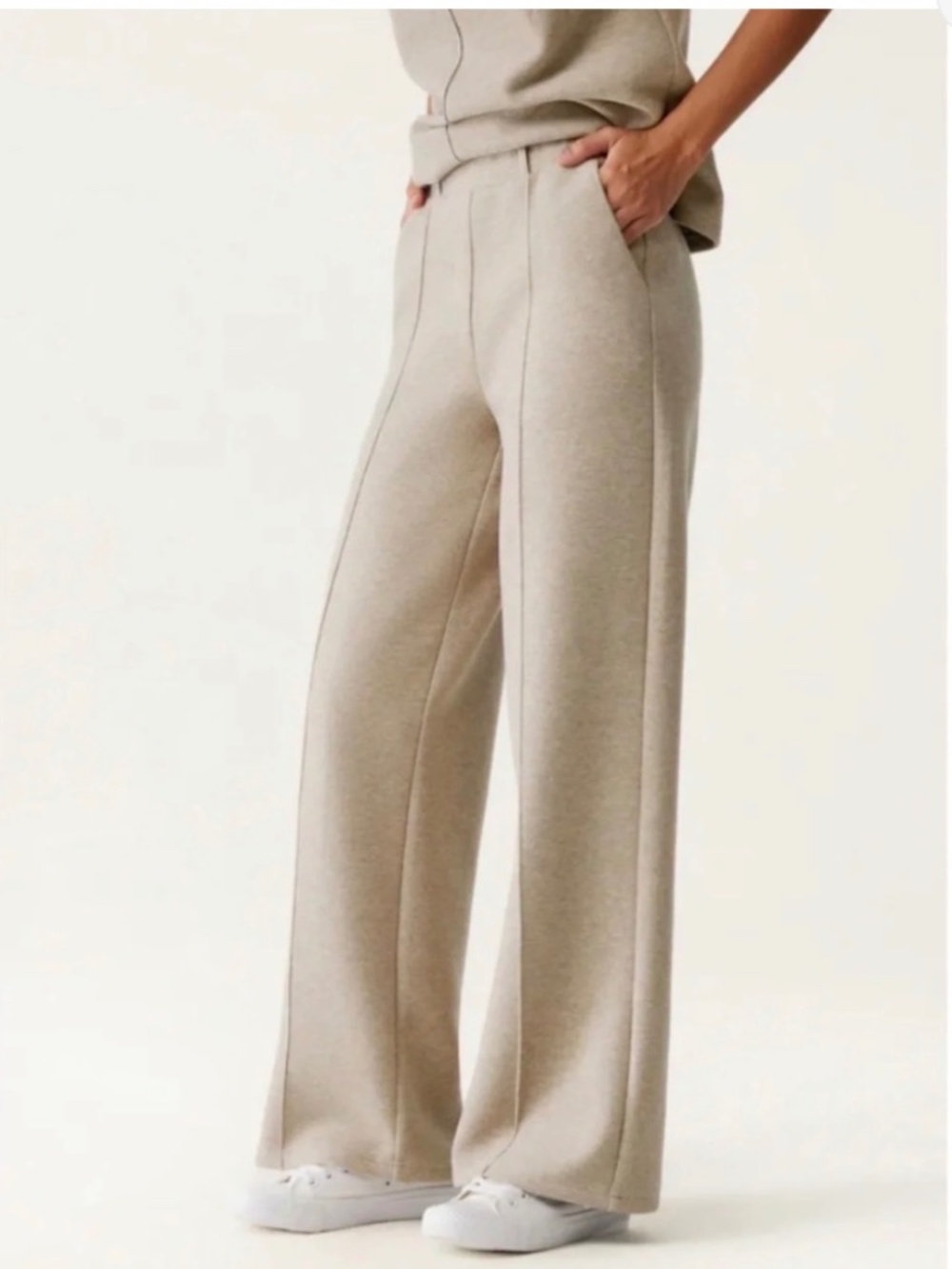NWOT OGL FuzzLuxe High Waisted Straight Leg Pull On Pants Heather Morganite M